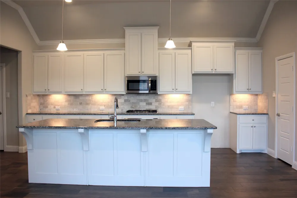 940 Parkside Drive Argyle, TX 76226