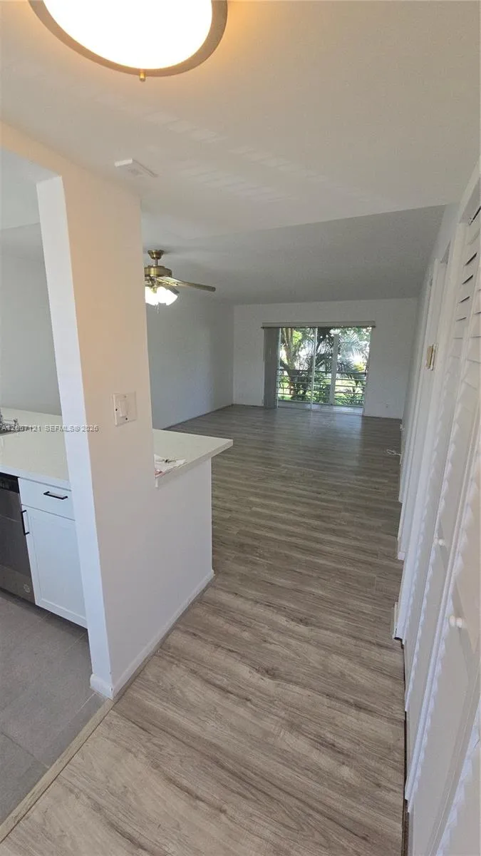 3511 Inverrary Dr #205 Lauderhill, FL 33319