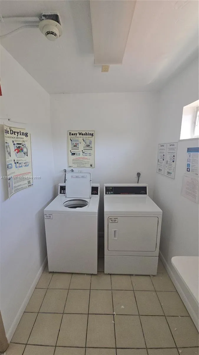 3511 Inverrary Dr #205 Lauderhill, FL 33319