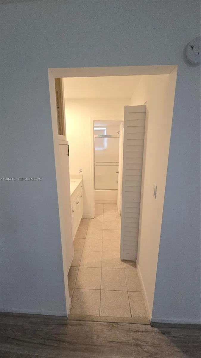 3511 Inverrary Dr #205 Lauderhill, FL 33319