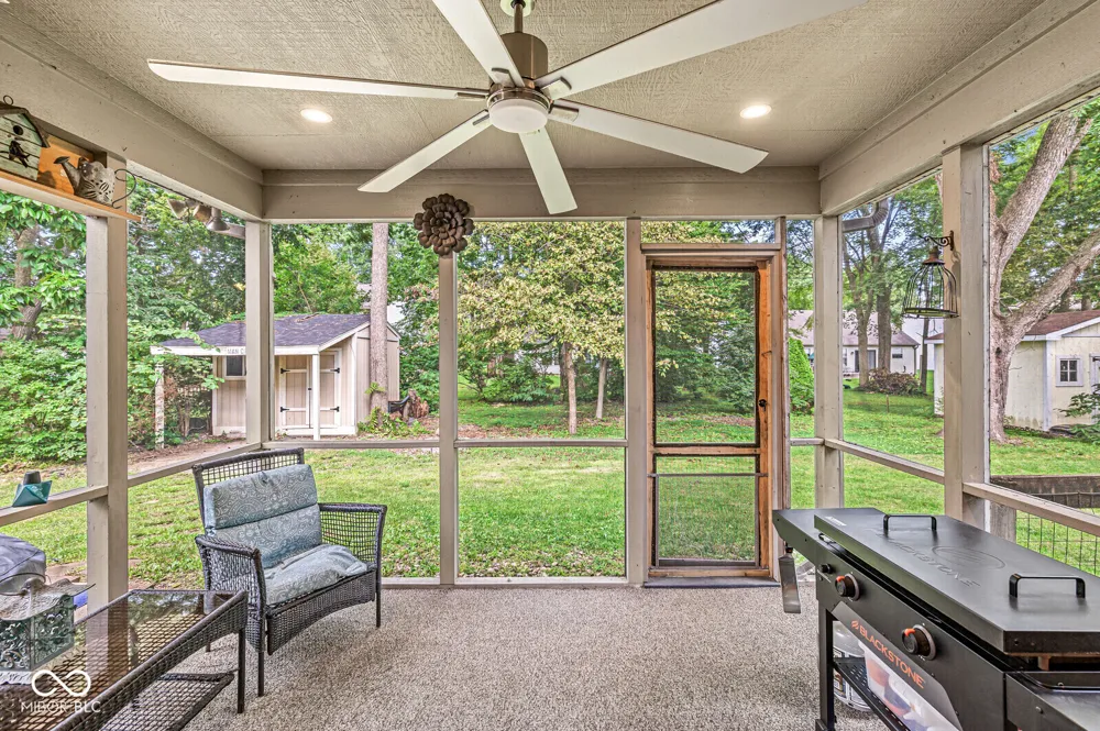 649 Weeping Way Lane Avon, IN 46123