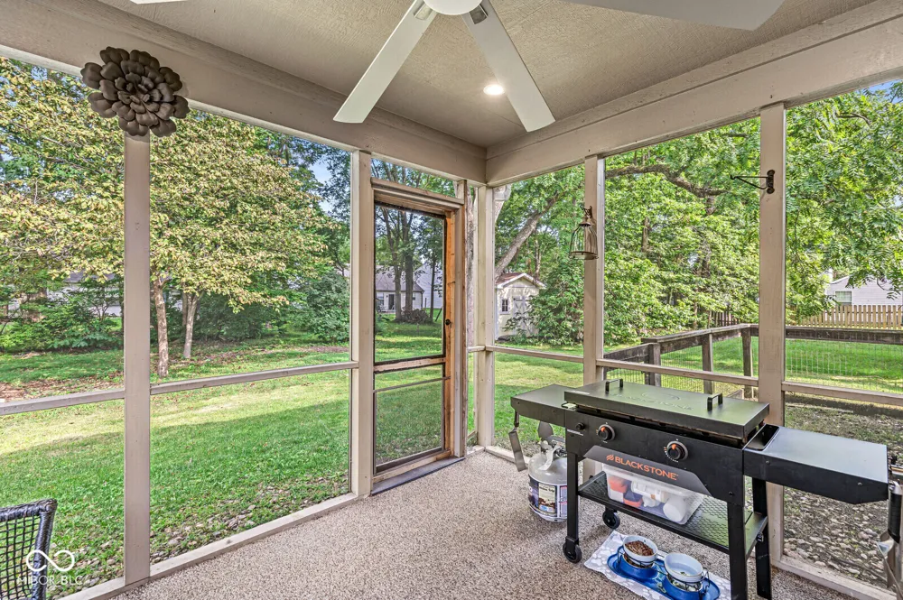 649 Weeping Way Lane Avon, IN 46123