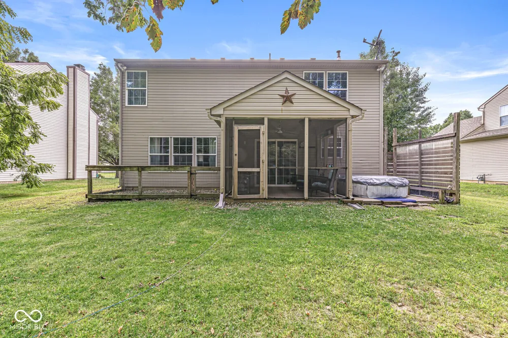 649 Weeping Way Lane Avon, IN 46123