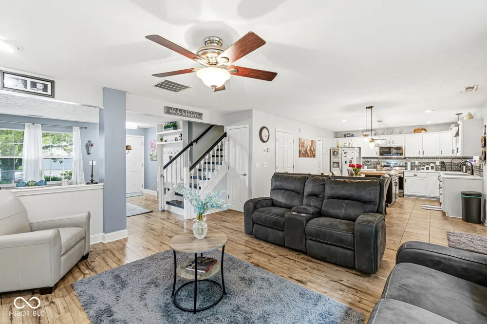 649 Weeping Way Lane Avon, IN 46123