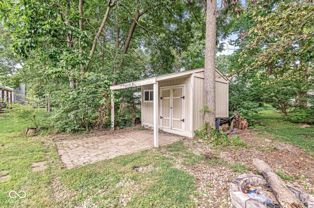 649 Weeping Way Lane Avon, IN 46123
