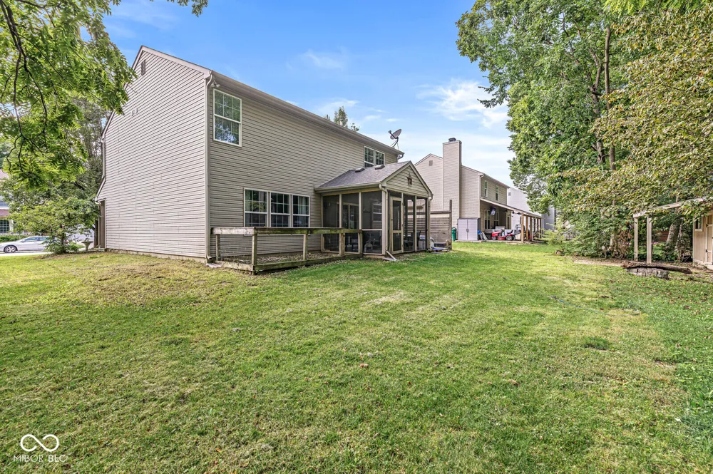 649 Weeping Way Lane Avon, IN 46123