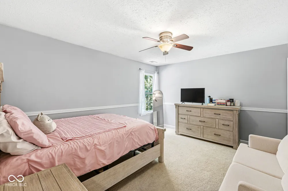649 Weeping Way Lane Avon, IN 46123