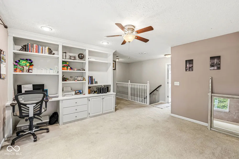 649 Weeping Way Lane Avon, IN 46123