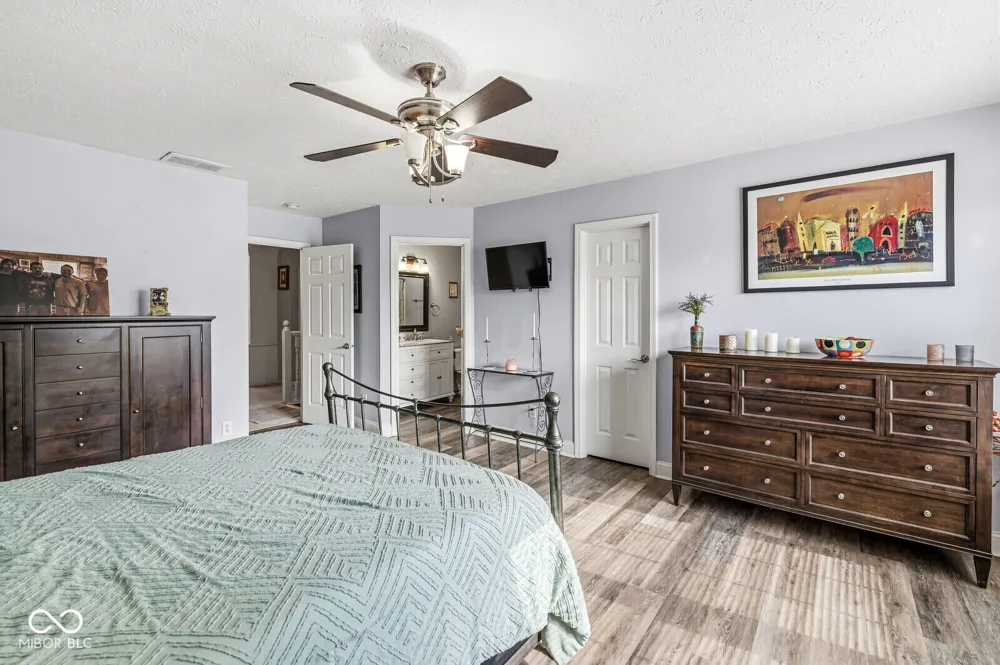 649 Weeping Way Lane Avon, IN 46123