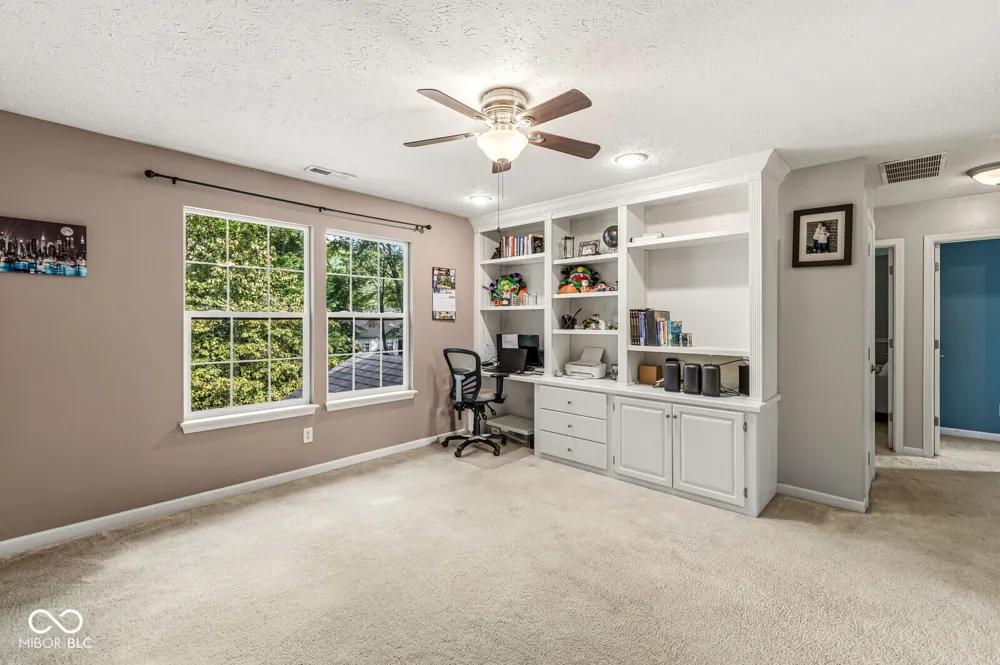 649 Weeping Way Lane Avon, IN 46123
