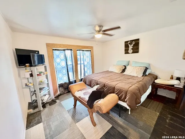 103 S Sweeney Brackettville, TX 78832