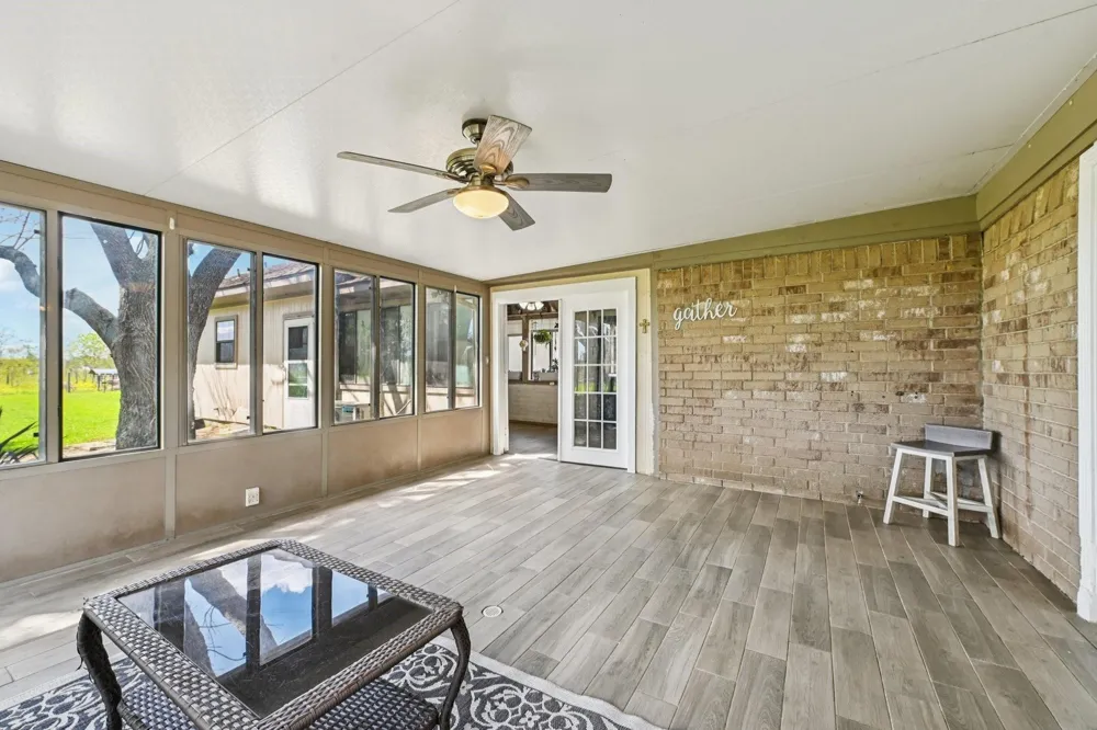 13917 Countryside Street Santa Fe, TX 77517