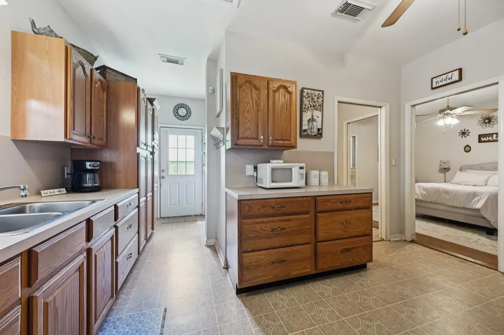13917 Countryside Street Santa Fe, TX 77517