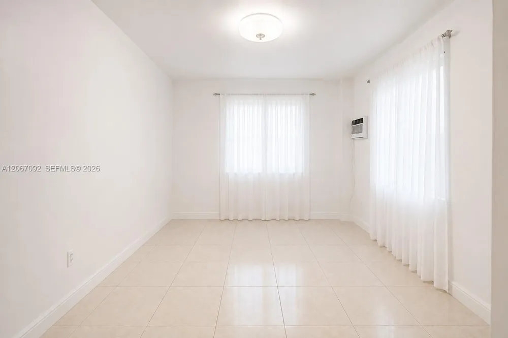 2961 NW 173rd Ter Miami Gardens, FL 33056