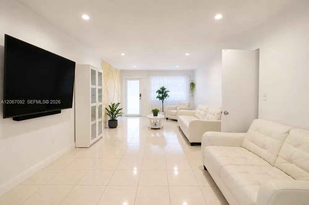 2961 NW 173rd Ter Miami Gardens, FL 33056