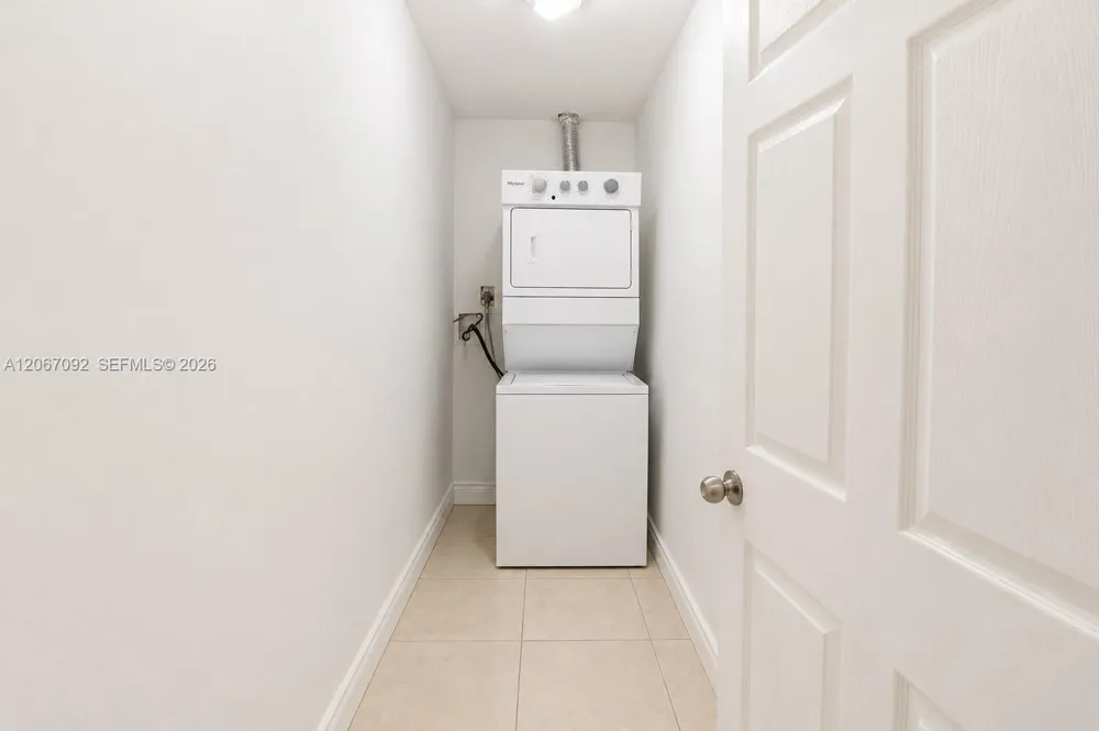 2961 NW 173rd Ter Miami Gardens, FL 33056