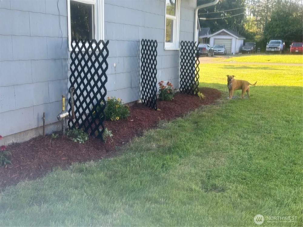 915 Thomas Street Aberdeen, WA 98520