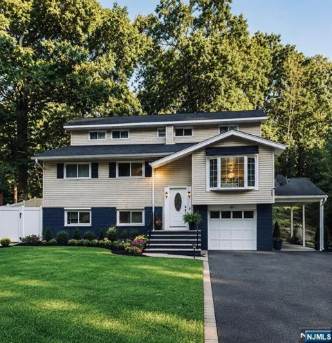 108 Evergreen Avenue