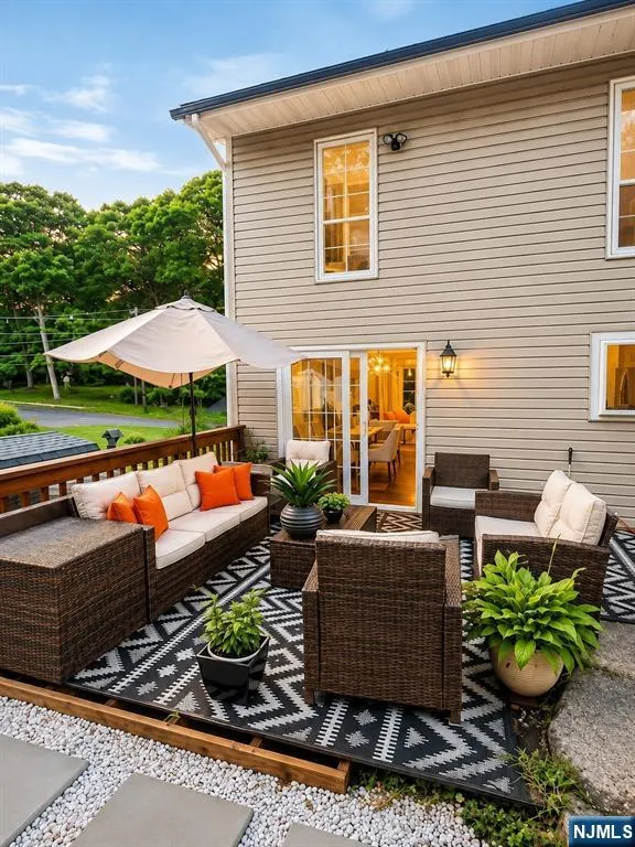 108 Evergreen Avenue Hopatcong, NJ 07843