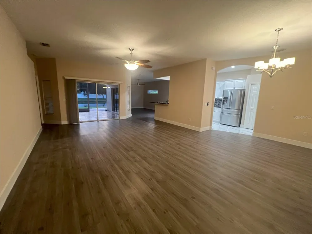 1066 WHITEGATE COURT Sarasota, FL 34232