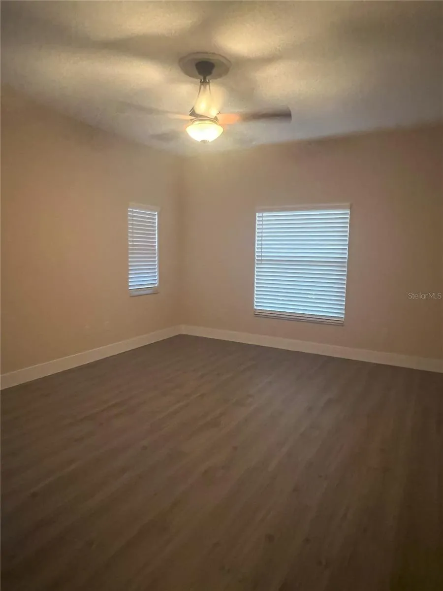 1066 WHITEGATE COURT Sarasota, FL 34232