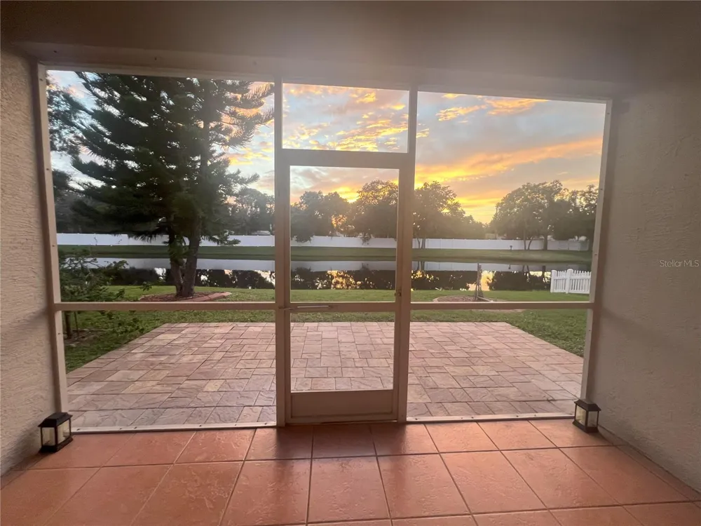 1066 WHITEGATE COURT Sarasota, FL 34232