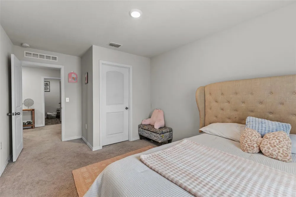 1889 SNAPPER DRIVE Poinciana, FL 34759
