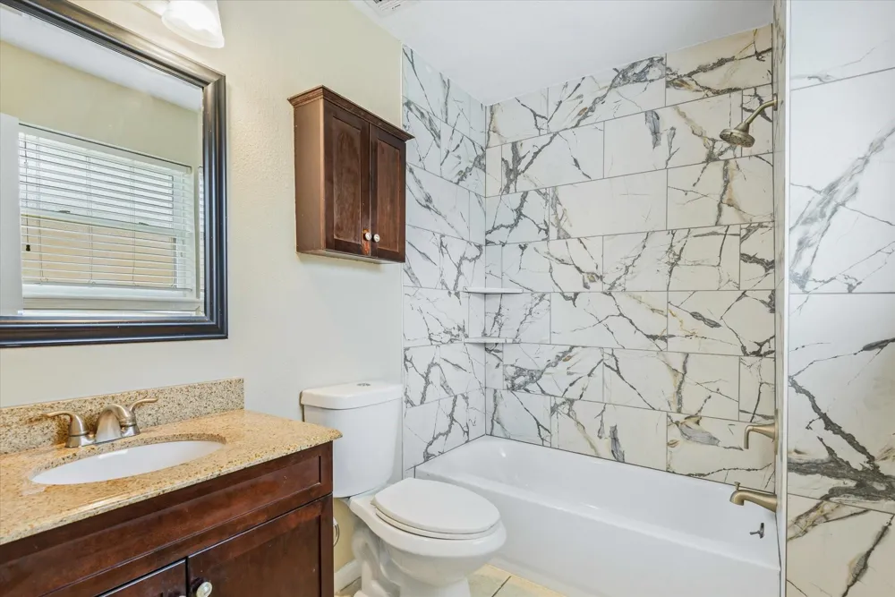 1865 Dolphin Drive Seabrook, TX 77586