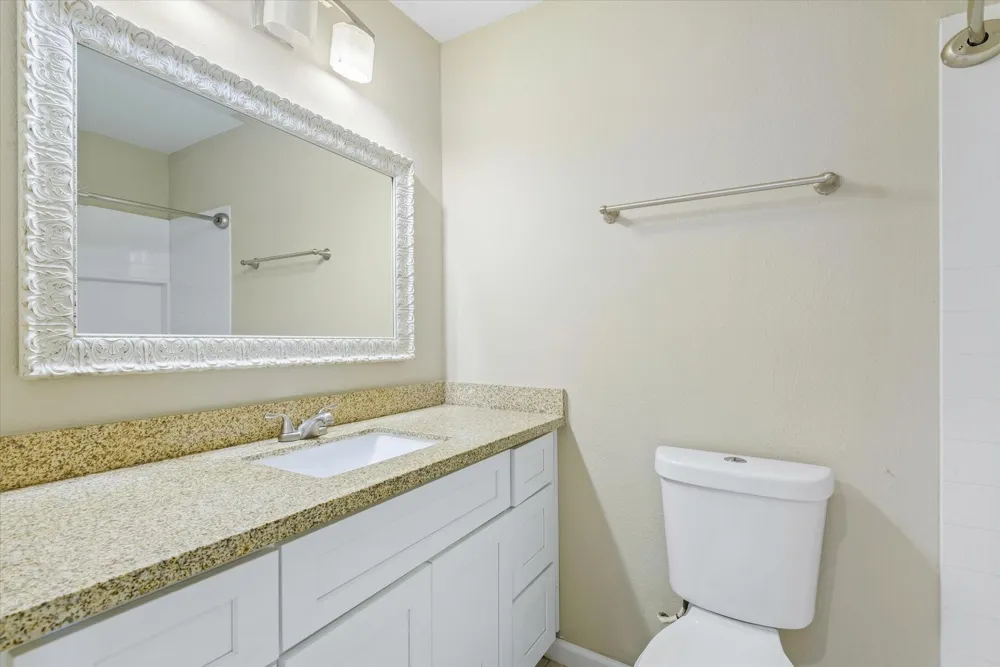 1865 Dolphin Drive Seabrook, TX 77586