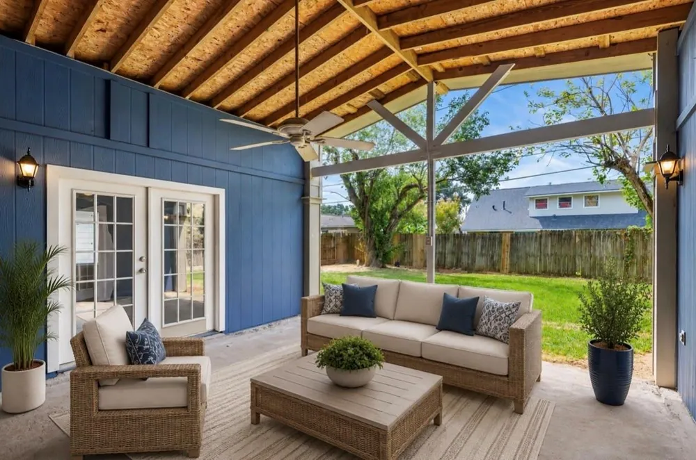 1865 Dolphin Drive Seabrook, TX 77586