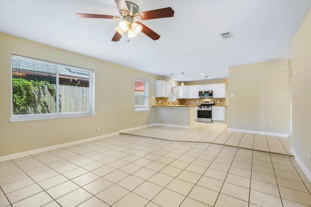 1865 Dolphin Drive Seabrook, TX 77586