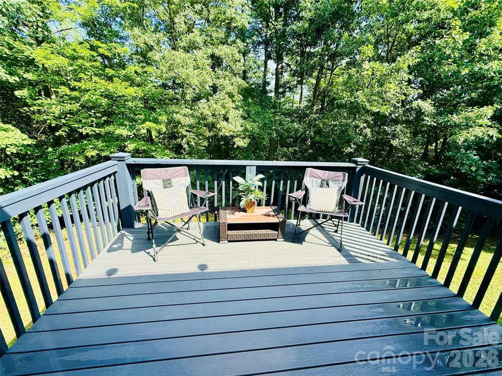 2031 Cam Drive Morganton, NC 28655