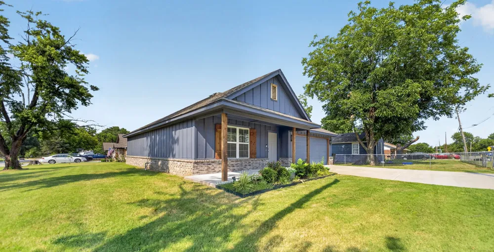 901 Park Street Pryor, OK 74361