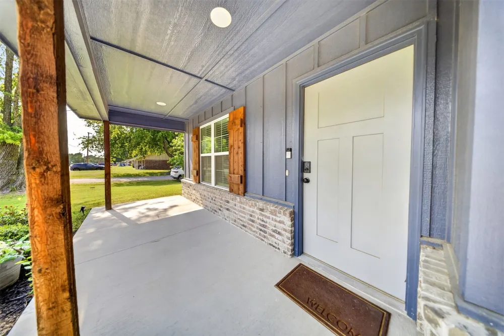 901 Park Street Pryor, OK 74361