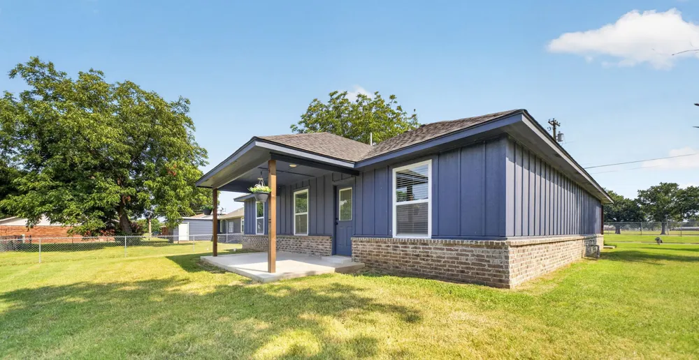 901 Park Street Pryor, OK 74361