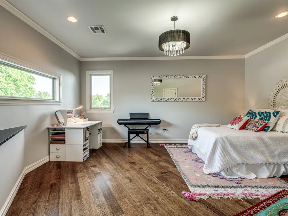 10704 S Holley Street Jenks, OK 74037