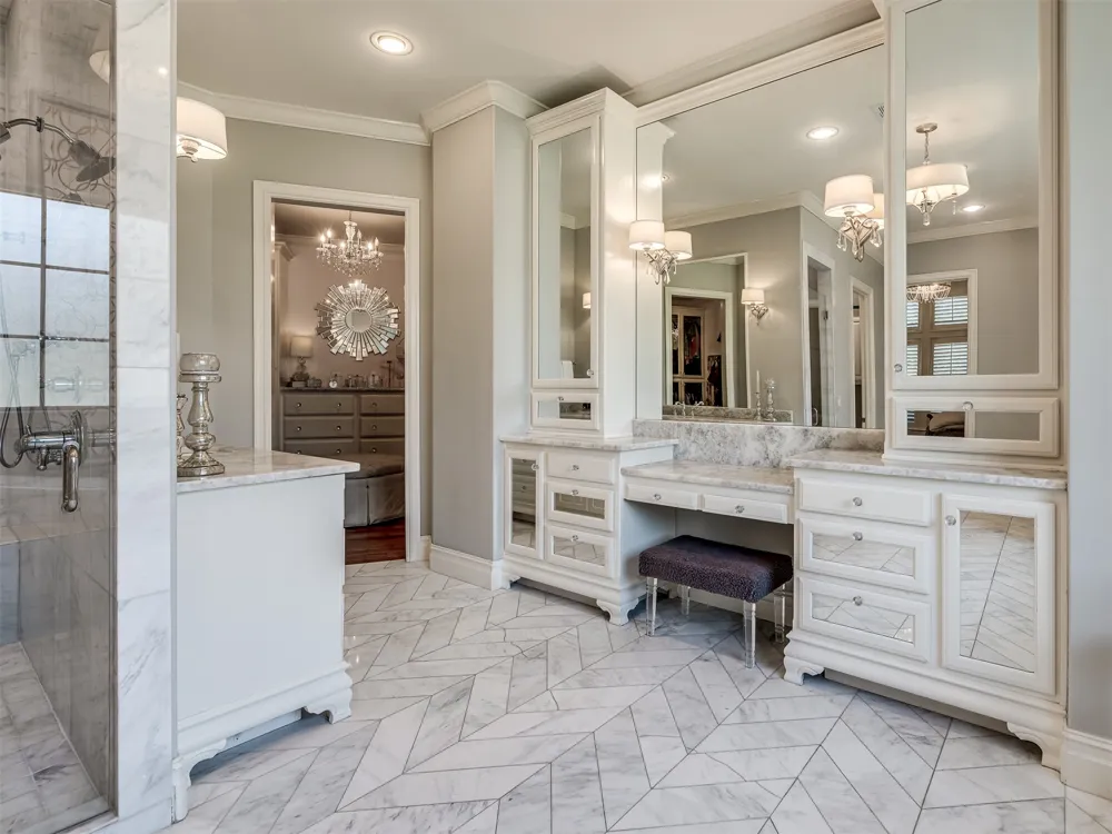 10704 S Holley Street Jenks, OK 74037