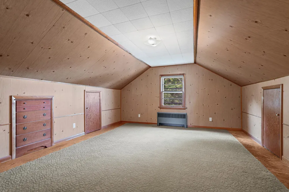 423 S 1st Street La Crescent, MN 55947