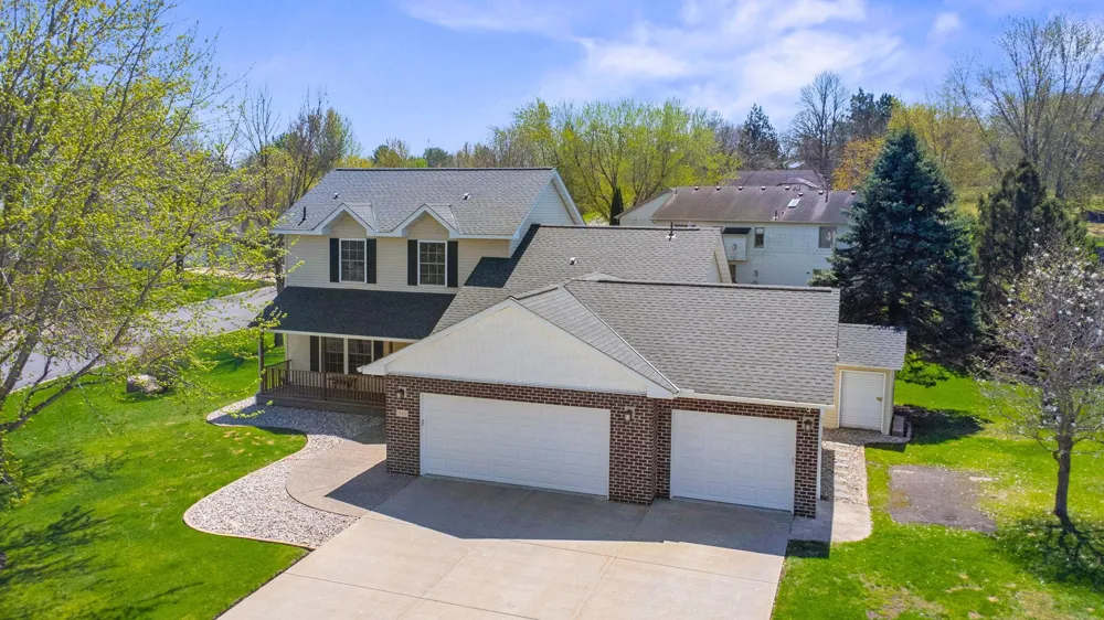 955 Park Drive Belle Plaine, MN 56011