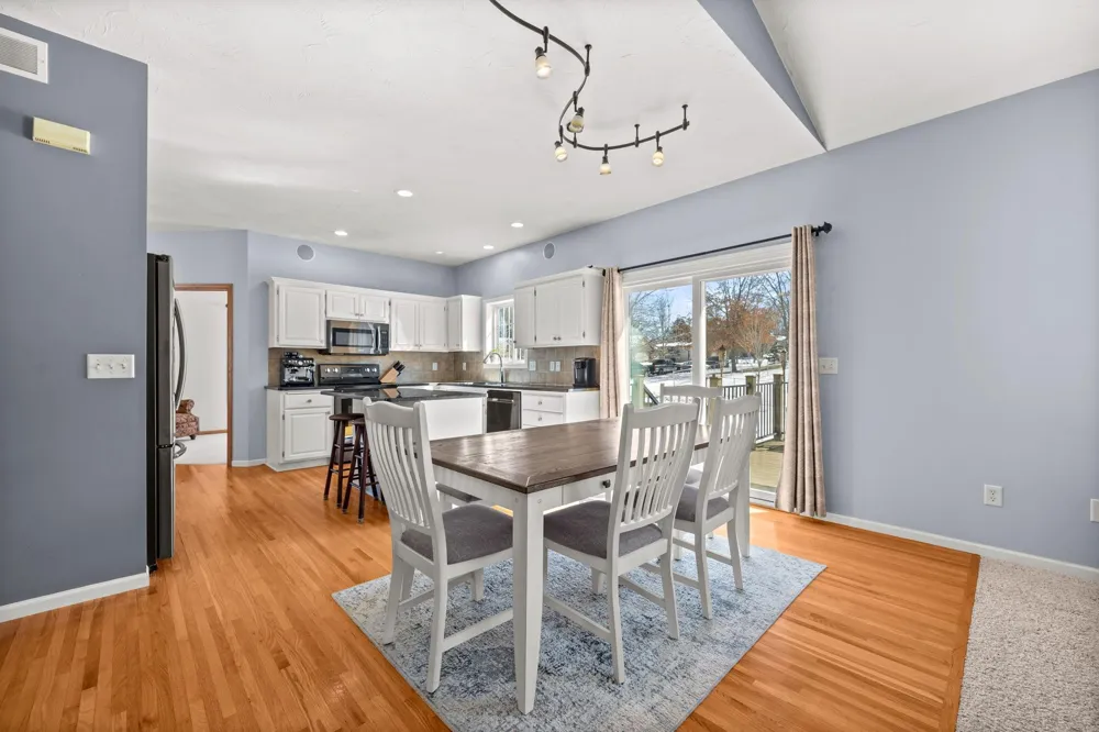 955 Park Drive Belle Plaine, MN 56011