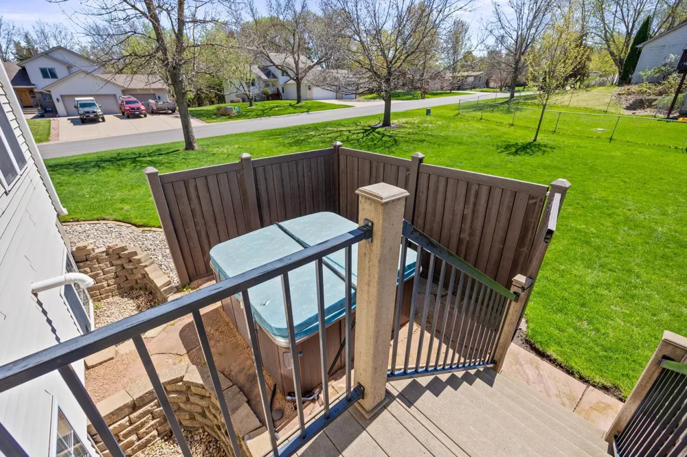 955 Park Drive Belle Plaine, MN 56011