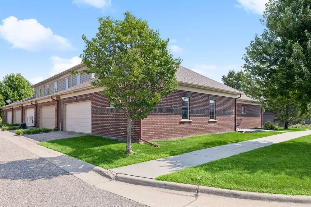 1308 Naples Avenue Cologne, MN 55322