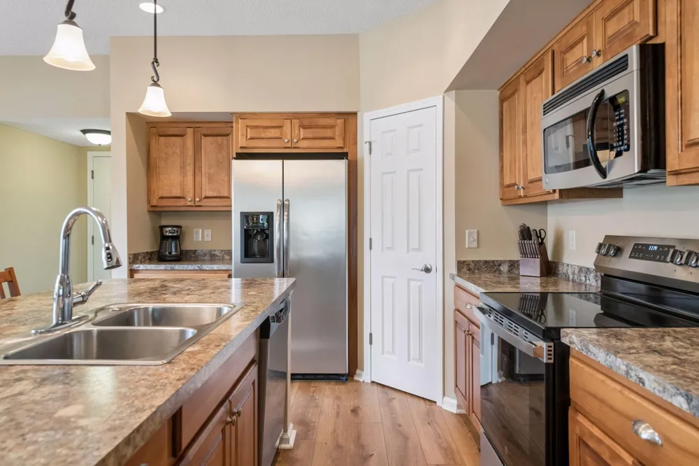 1308 Naples Avenue Cologne, MN 55322