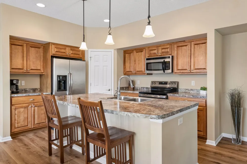 1308 Naples Avenue Cologne, MN 55322