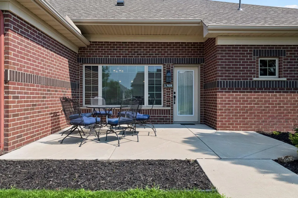 1308 Naples Avenue Cologne, MN 55322