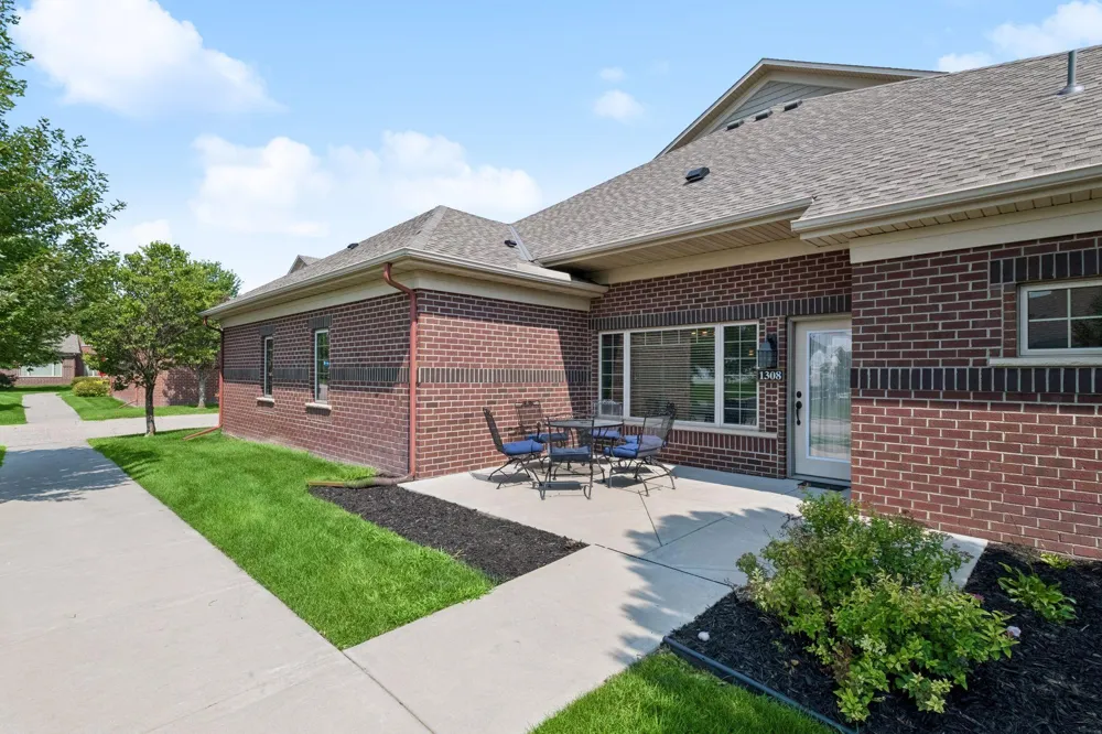 1308 Naples Avenue Cologne, MN 55322