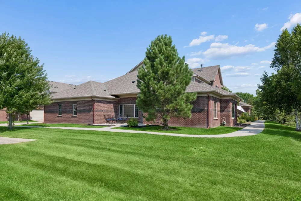 1308 Naples Avenue Cologne, MN 55322