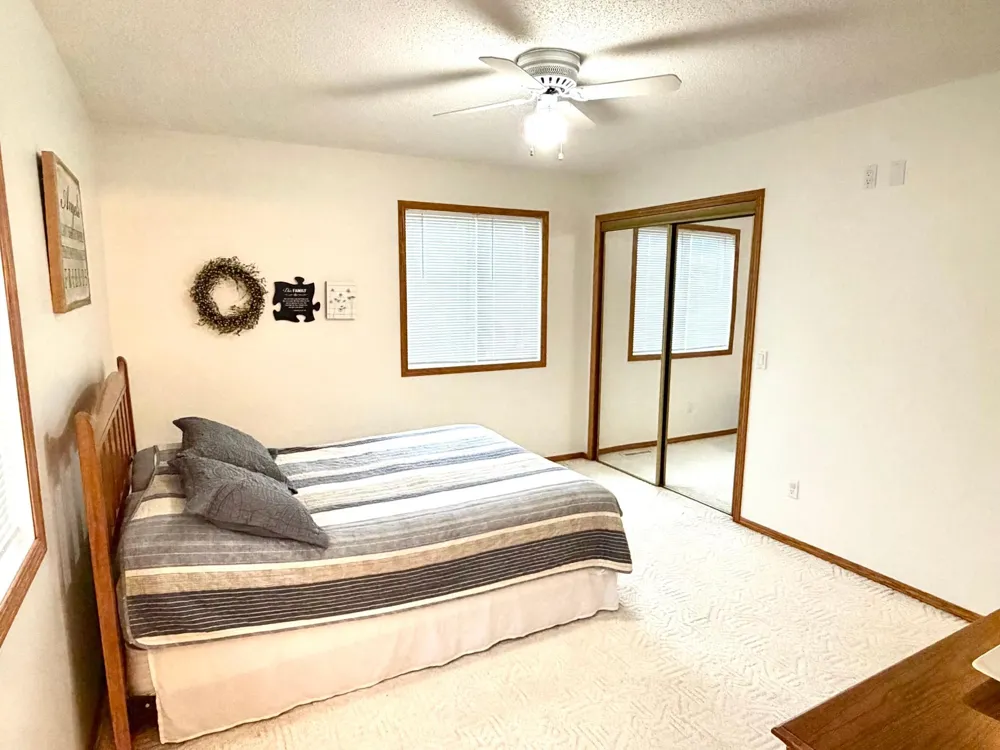 407 Oak Crest Boulevard Roseau, MN 56751