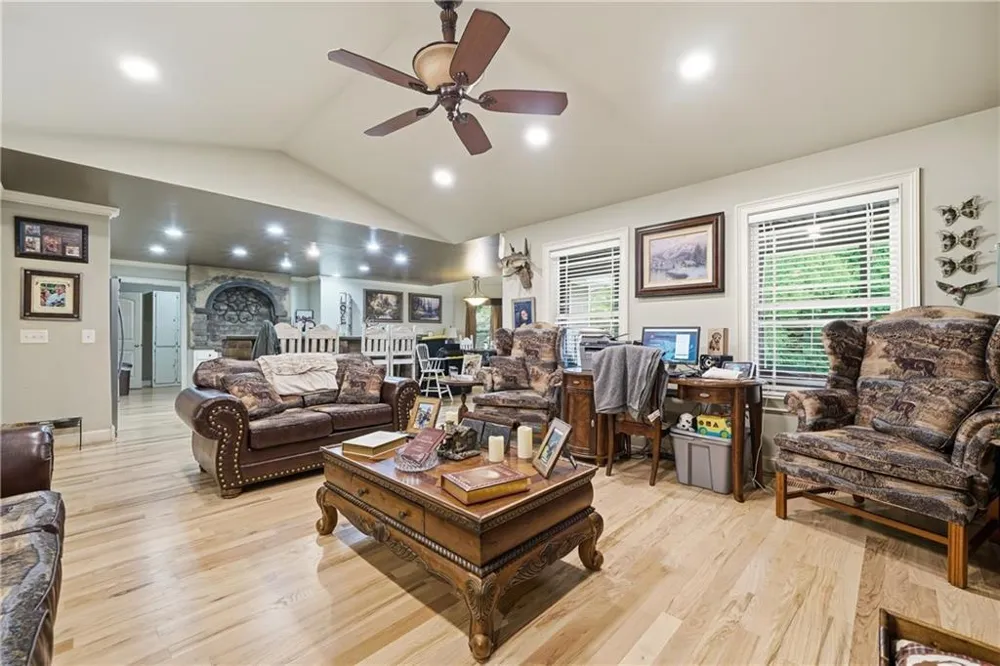 815 Knight Bottom Road SE Fairmount, GA 30139