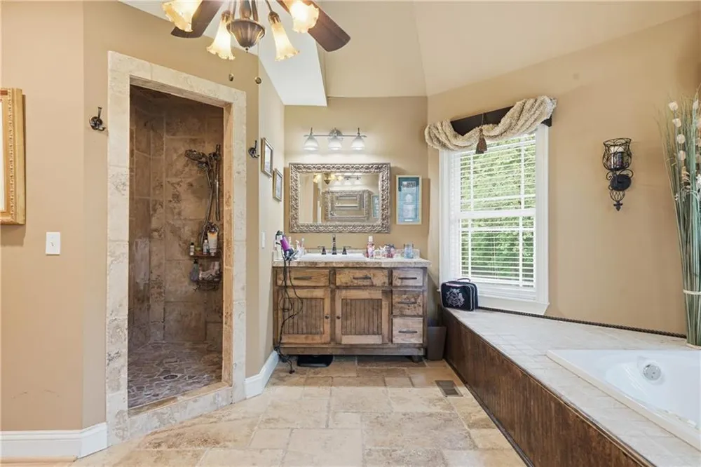 815 Knight Bottom Road SE Fairmount, GA 30139